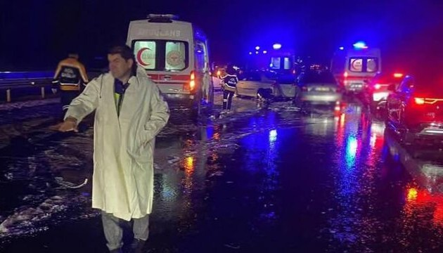 Aksaray'da zincirleme kaza! 10 yaralı